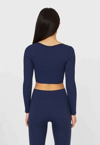 Stradivarius Langarmshirt - dark blue