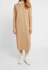 esmé studios Maxi-jurk - camel