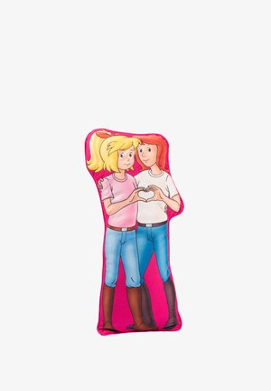 Cuscino morbido con due personaggi dei cartoni animati che si tengono per mano, stampato su uno sfondo rosa acceso. I personaggi indossano jeans e magliette.