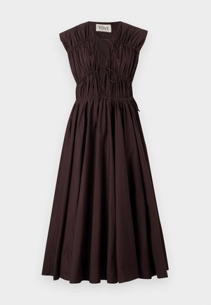 Rochie marron fără mâneci, cu un bust plisat și detaliu cu șnur, fustă evazată, confecționată din bumbac, textură netedă, design minimalistic.