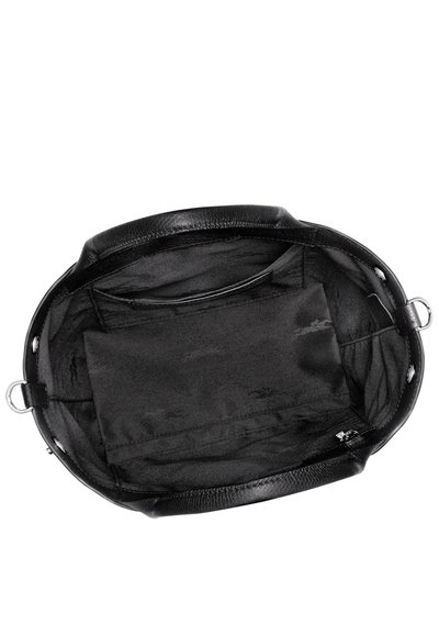 Schwarze Lederhandtasche mit runder Form, strukturiertem Äußeren und glattem schwarzen Stoffinnenraum. Verfügt über ein kleines Innenfach.