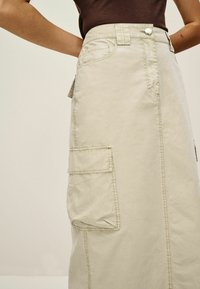 Next REGULAR FIT - Jupe longue - camel