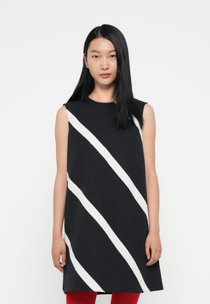SOPIVA BASSO - Vestito elegante - black/off-white