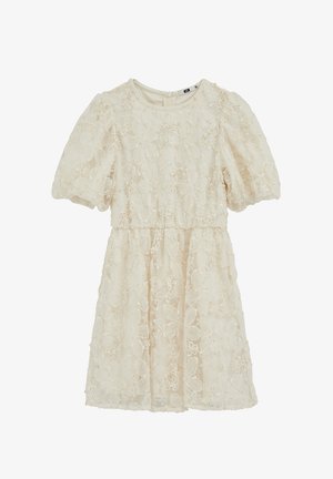 Rochie crem cu mâneci scurte, broderie florală, talie adunată și fustă evazată. Are guler rotund și fermoar ascuns la spate.