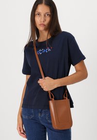 ICHI T-shirts - total eclipse