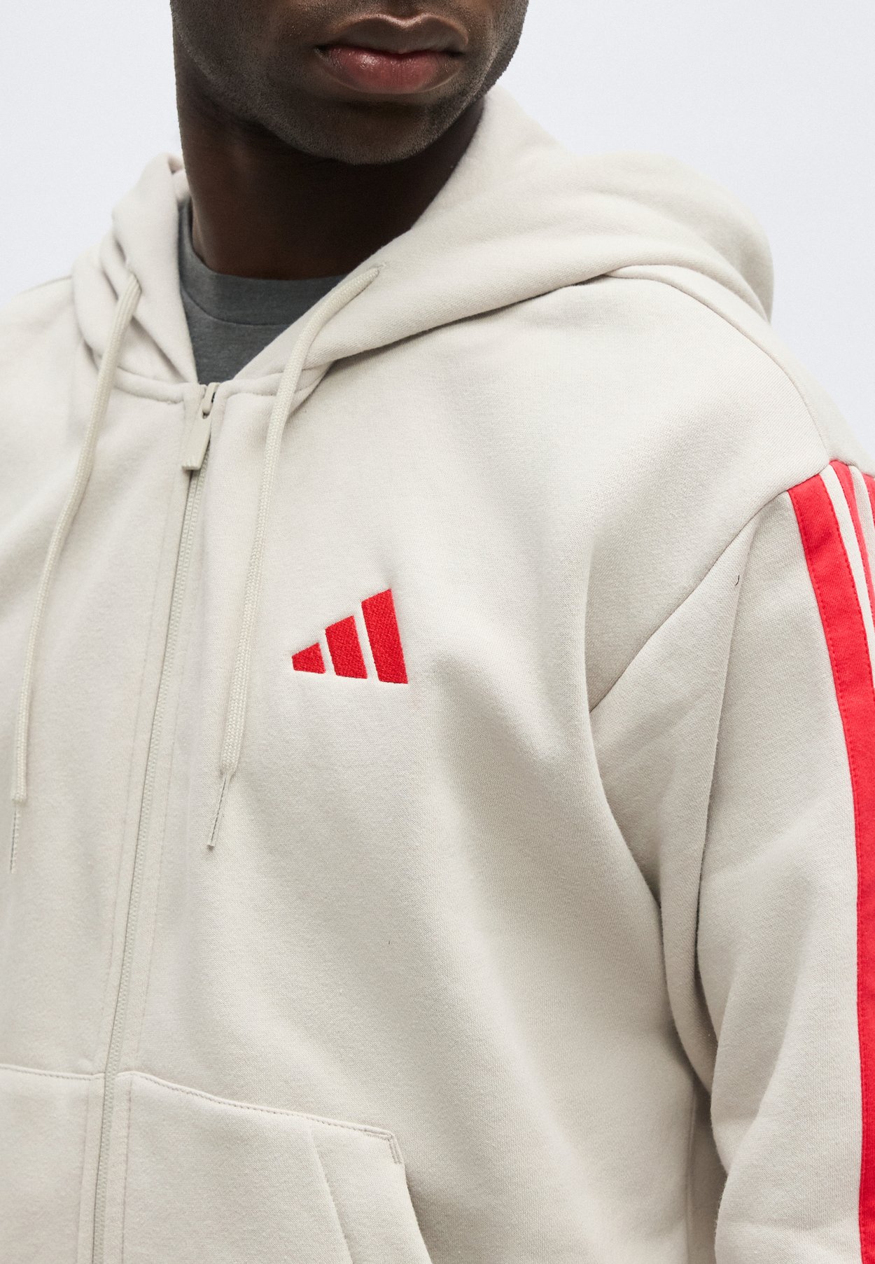 ESSENTIALS THREE STRIPES FLEECE