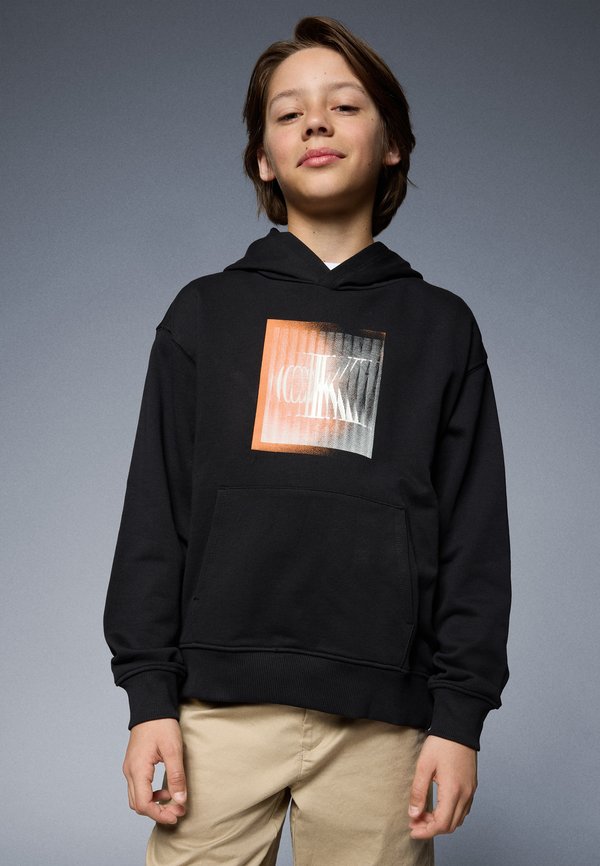 LARGE SHIFTED HOODIE - Hoodie