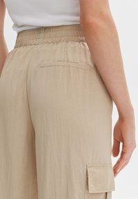 OPUS MABECCA - Cargobroek - soft oat