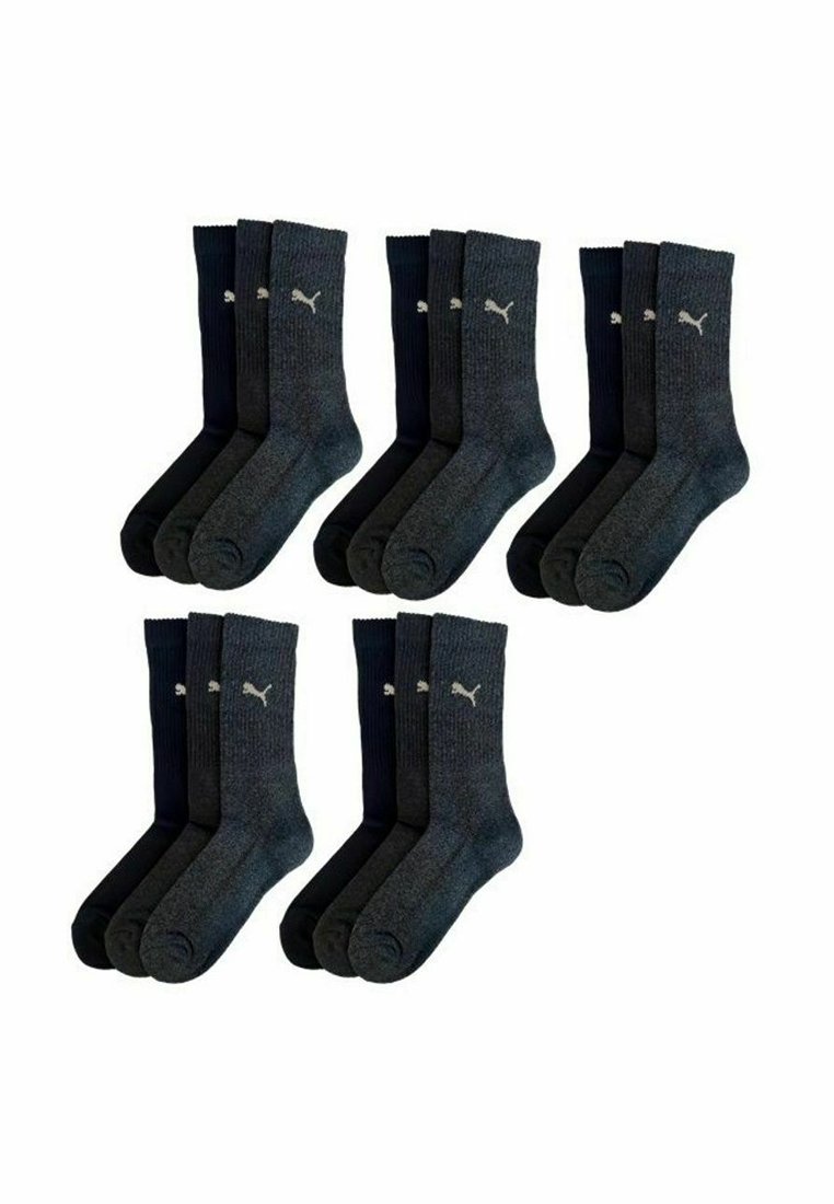 Fünf Sätze mit jeweils drei Puma Crew-Socken in Schwarz, Dunkelgrau und Anthrazit mit Logo auf der oberen Wade.