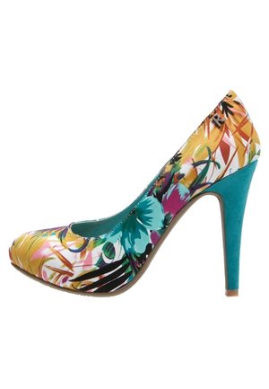 High-Heel-Pumpe mit türkisfarbenem Absatz und mehrfarbigem Blumenmuster auf dem Obermaterial, mit Gelb-, Pink- und Grüntönen.