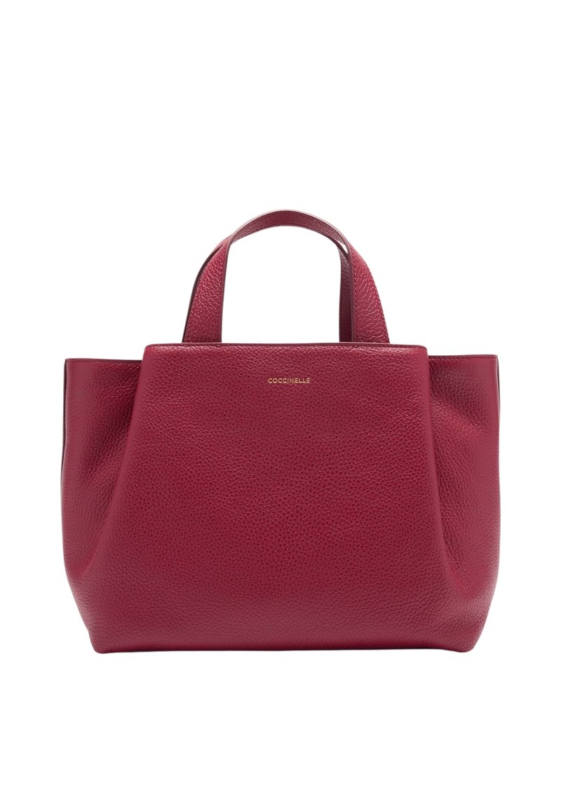 Borsa a tracolla in pelle rossa con texture, manici corti, forma rettangolare e discreto dettaglio del logo sulla parte anteriore. Interno liscio.