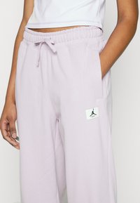 Jordan W J FLT FLC - Trainingsbroek - iced lilac
