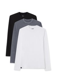 Set aus drei Langarm-T-Shirts in Schwarz, Dunkelgrau und Weiß. Baumwollstoff mit Rundhalsausschnitten und schlichten, einfarbigen Designs.