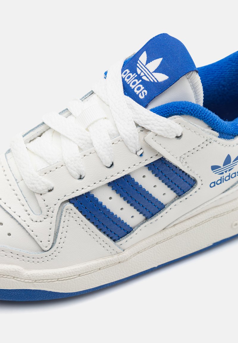 adidas gazelle silver green womens Adidas Forum 84 Low ADV White Black Skateboard Shoes main image 1