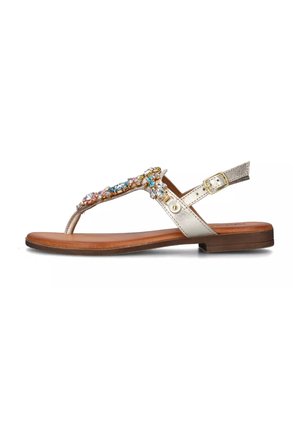 Sandal flat con una fascia metallica dorata e un'ornamentazione di gioielli decorativa in più colori; presenta una suola in sintetico marrone.
