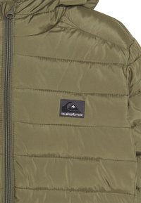 Quiksilver SCALY YOUTH - Chaqueta de invierno - kalamata