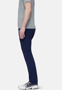 Mammut RUNBOLD PANTS MEN - Friluftsbukser - marine