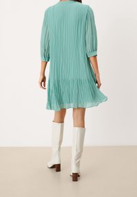 s.Oliver BLACK LABEL Denní šaty - turquoise