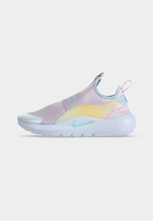 Nike Flex Runner 4 PS 'Bleached Lilac White' — photo 2