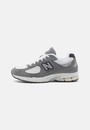 M2002 - Sneakers laag - grey