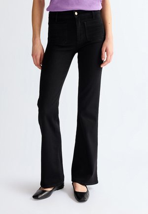 Wrangler, FLARE - Flared jeans - retro black