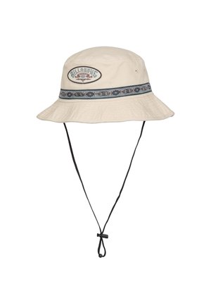 Cappello beige a secchiello con fascia fantasia blu scuro, toppa ovale con logo davanti e cinturino nero regolabile sotto il mento.
