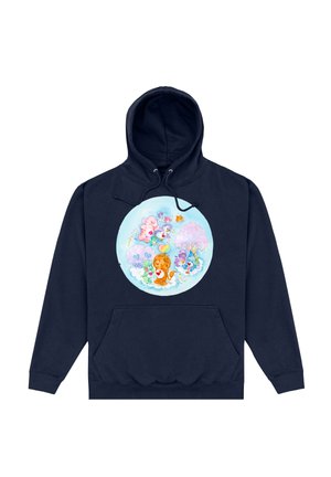 Granatowa bluza z kapturem z okrągłą ilustracją kolorowych zwierząt cartoonowych i drzew, z kangurem, lwem oraz kwiatami na jasnym tle.