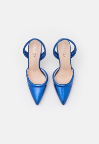 RAID CLEMENTINE - Saltos clássicos - blue metallic