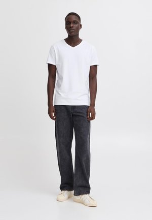 Blend, BHDINTON V-NECK 2 PACK - T-shirt basique - white