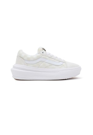 Vans UA OLD SKOOL OVERT CC - Sneakers laag - white