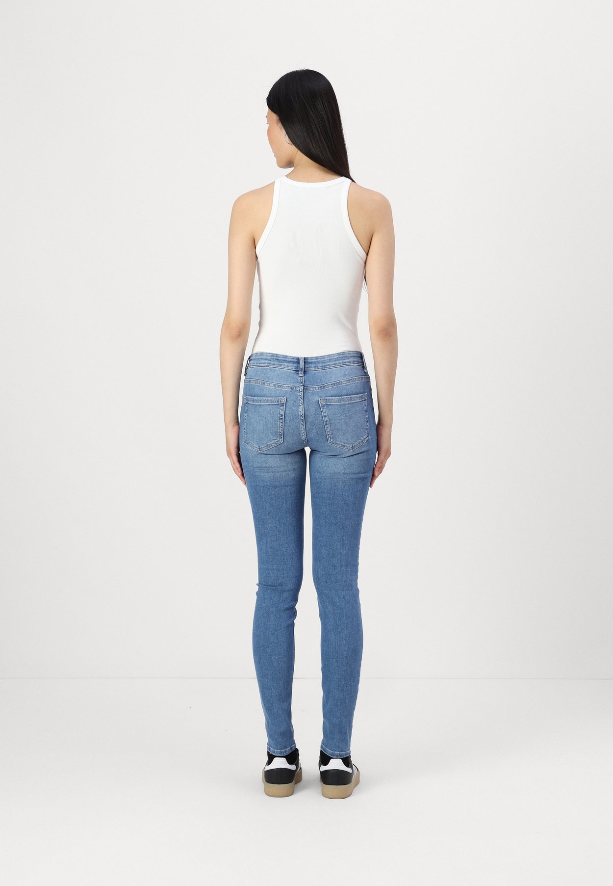 ONLBLUSH  WAIST BOX