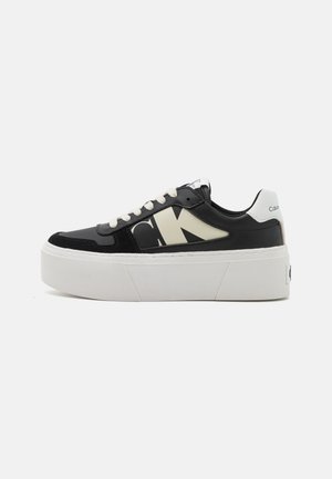 CUPSOLE FLATFORM LACEUP - Sneakers basse - black/bright white/creamy white