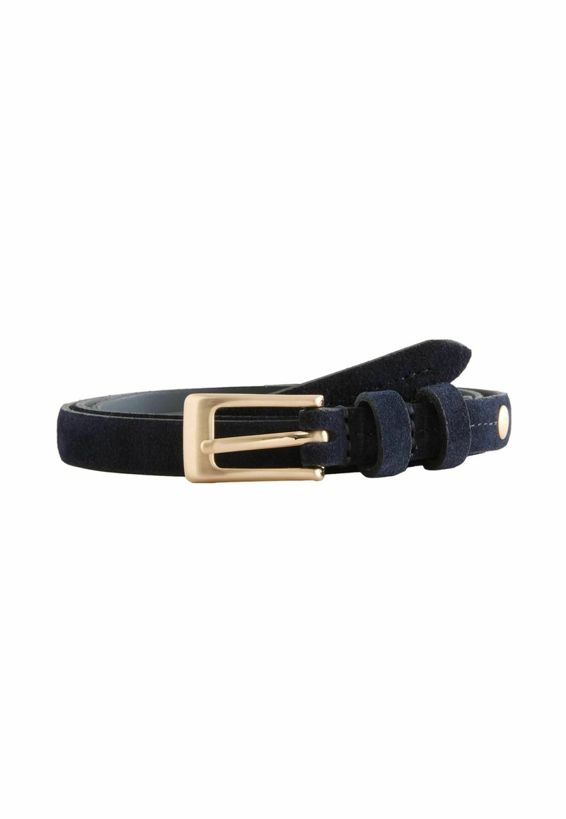 Ceinture en daim bleu marine avec boucle rectangulaire en métal doré, présentant une texture lisse et deux trous de réglage pour un ajustement parfait.