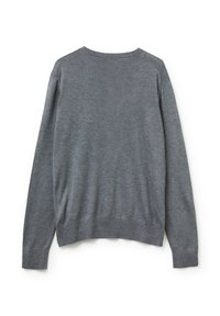 Grauer Pullover mit langen Ärmeln, rundem Ausschnitt, gerippten Bündchen und geripptem Saum. Hergestellt aus einem weichen, glatten Strickstoff.