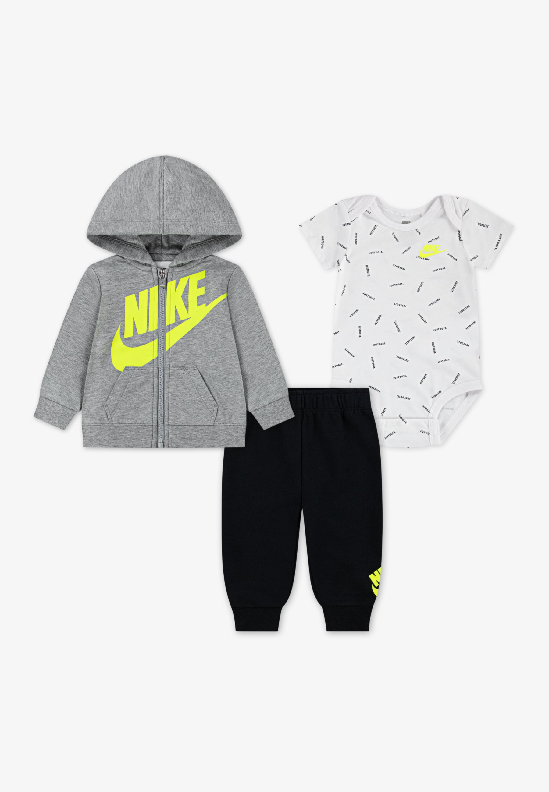 shorts and hoodie set nike