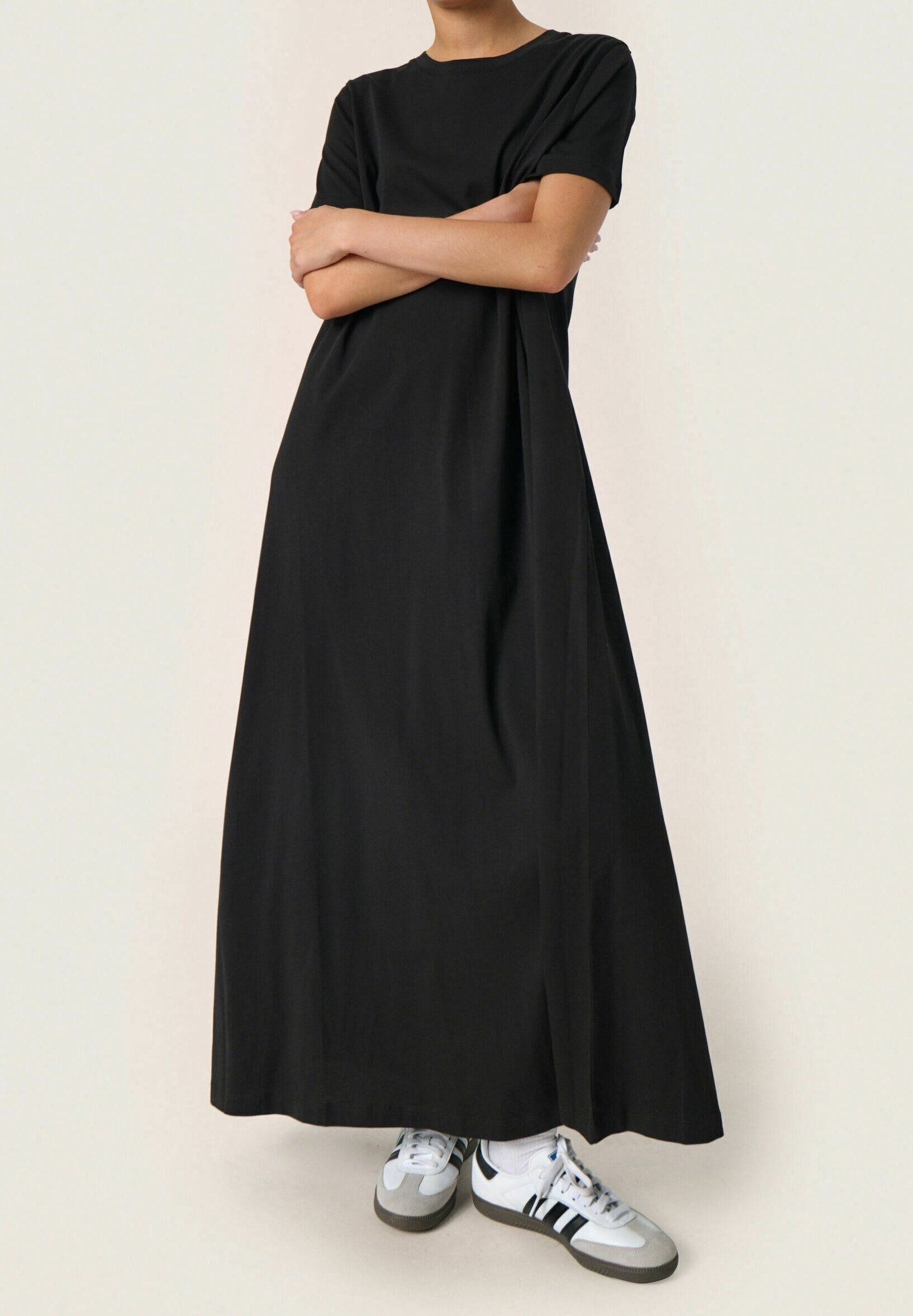 sachin and babi light blue dress Soaked in Luxury Maxi dress - black - (Pre-owned)