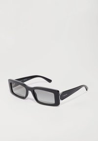 Kijelölve, black/grey