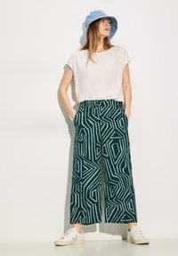 Cecil LOOSE FIT - Broek - grün