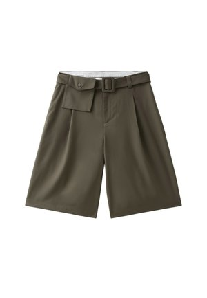 Stradivarius, SMART BERMUDA SHORTS WITH BELT DETAIL - Short - light brown