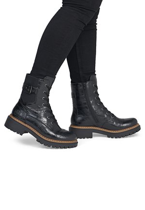 Rieker, RIEKER BIKER BOOTS 72631 - Bottines à plateau - black