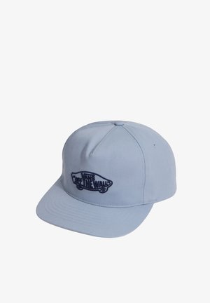 Jasnoniebieska czapka baseballowa z płaskim daszkiem i ciemnoniebieskim logo Vans "Off The Wall" w kształcie deskorolki na przednim panelu.