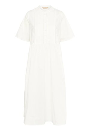Bela bombažna obleka z kratkimi rokavi, okroglim izrezom, sprednjim zapiranjem na gumb in teksturiranimi vertikalnimi ploščami ob telesu.