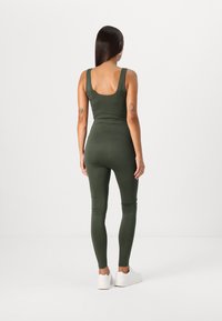 MAMALICIOUS MLHEAL TANK  - Μπλούζα - duffel bag