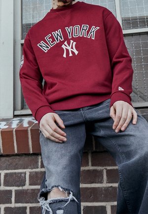 Sweatshirt - dark red
