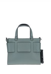 Borsa in ecopelle verde con due manici corti, due tasche frontali, chiusura con zip e tracolla removibile. Texture liscia, forma rettangolare.