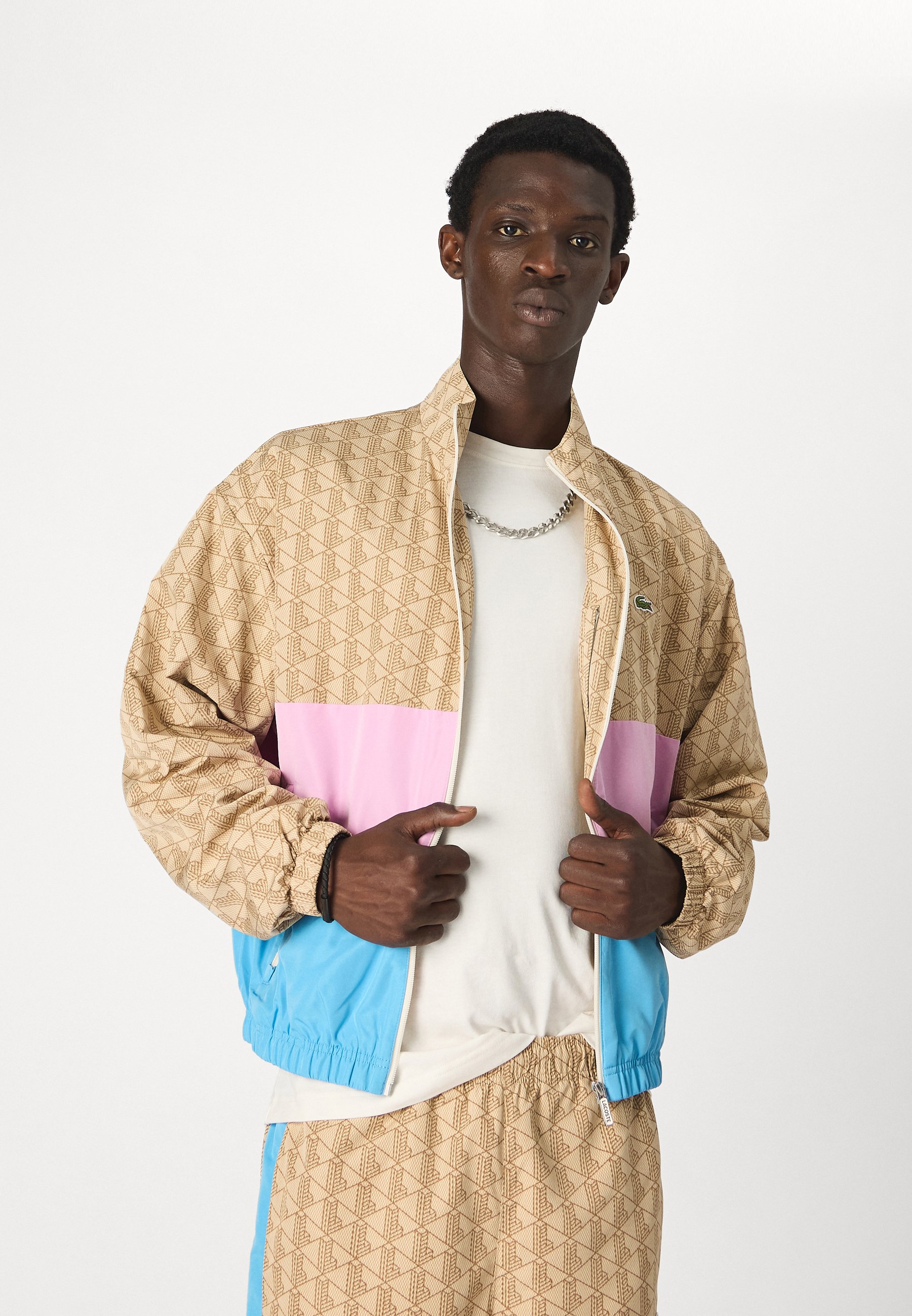 Lacoste MONOGRAM TRACKSUIT - Summer jacket - croissant/gelato
