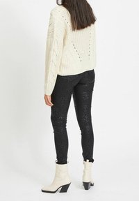 VILA Stickad tröja - beige