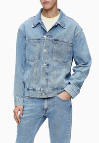 Calvin Klein Jeans Džínová bunda - light blue