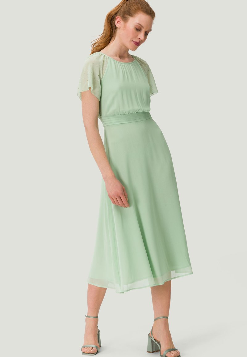 zero MIT GLITZERSTEINCHEN Cocktailkleid/festliches Kleid smoke green/mint Zalando.ch