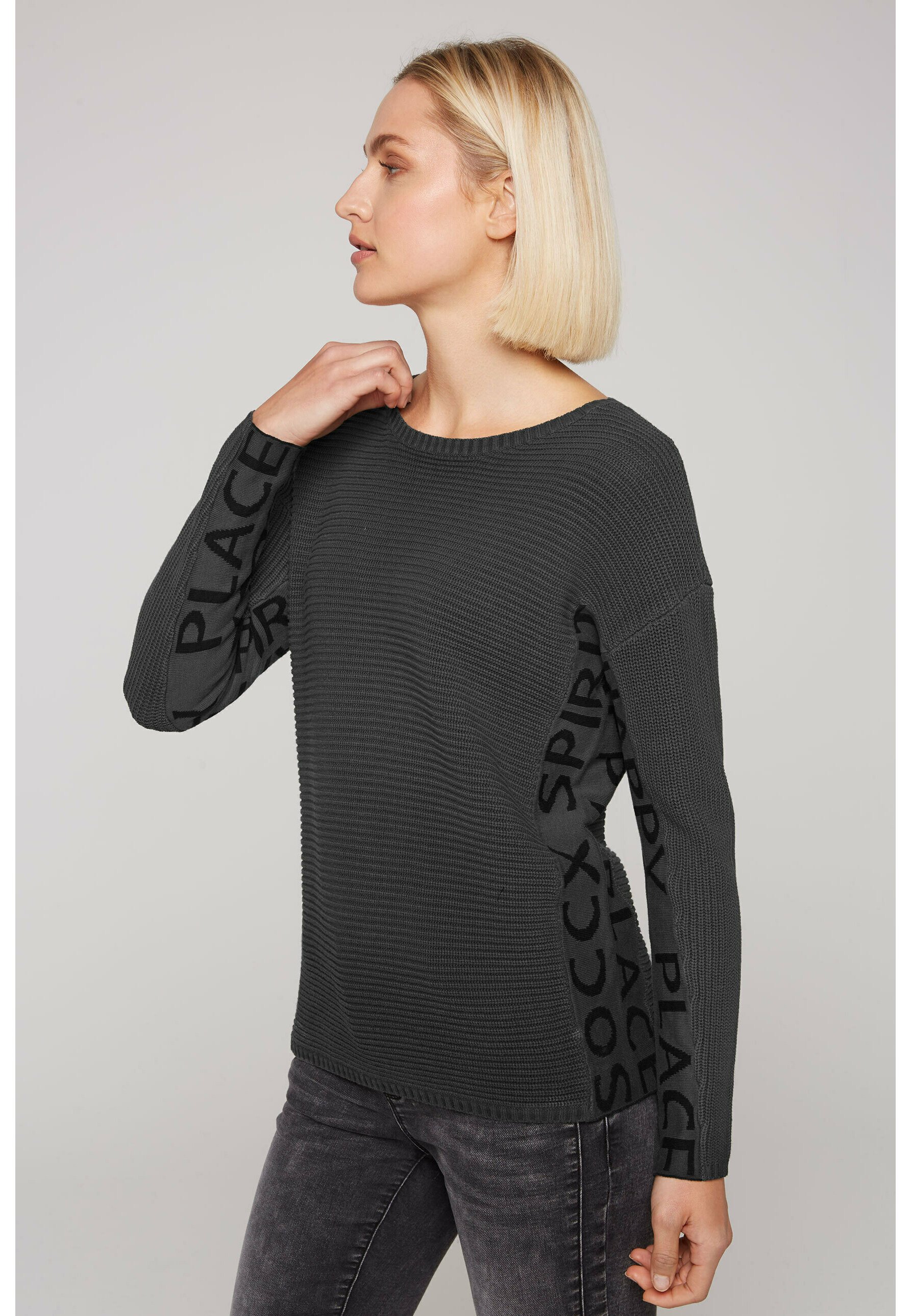 SOCCX Sweater, mit Fledermausärmeln